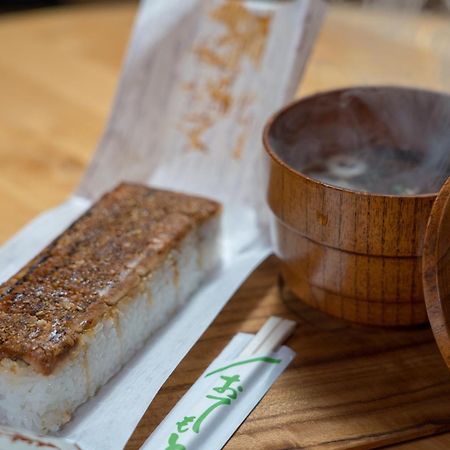 Tsushima Miuda Pension Екстер'єр фото