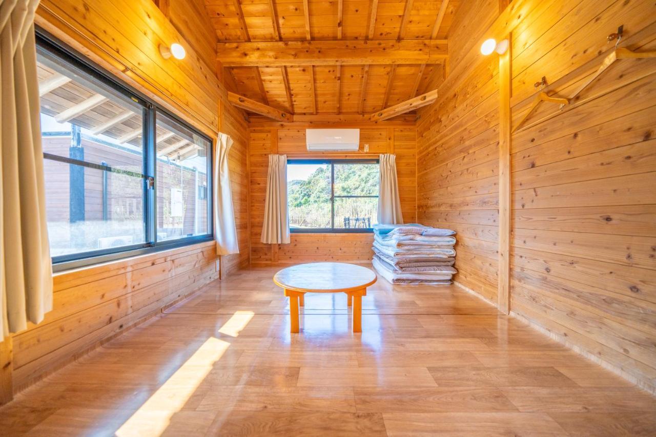Tsushima Miuda Pension Екстер'єр фото